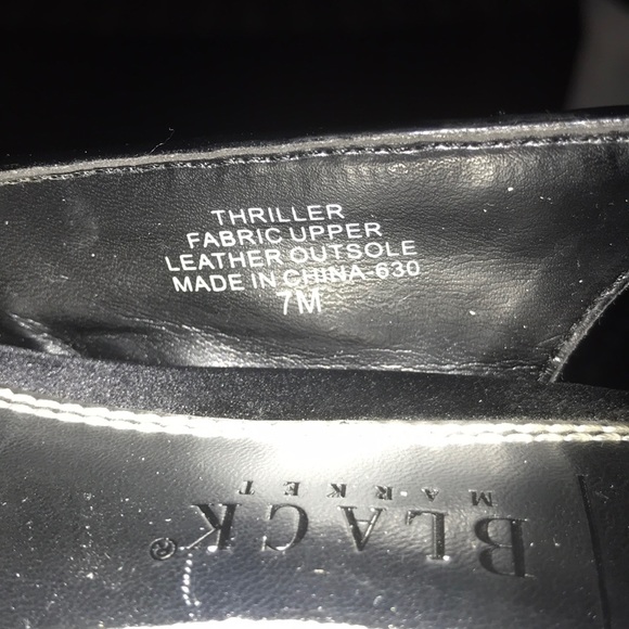 White House Black Market Thriller Heel - Picture 3 of 5